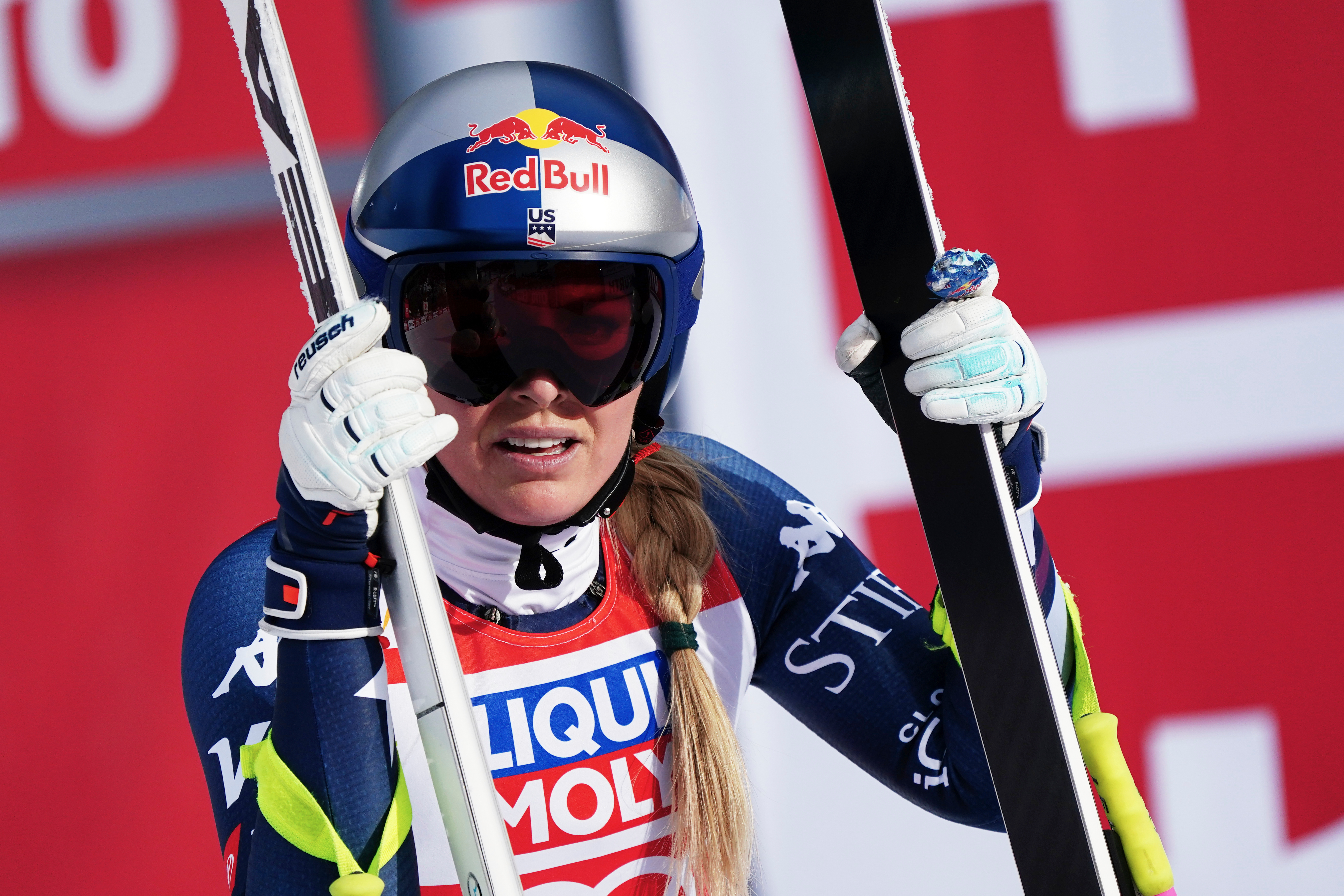 Vonn adds to strong start in Olympic ski season with third in World Cup downhill won by Huetter