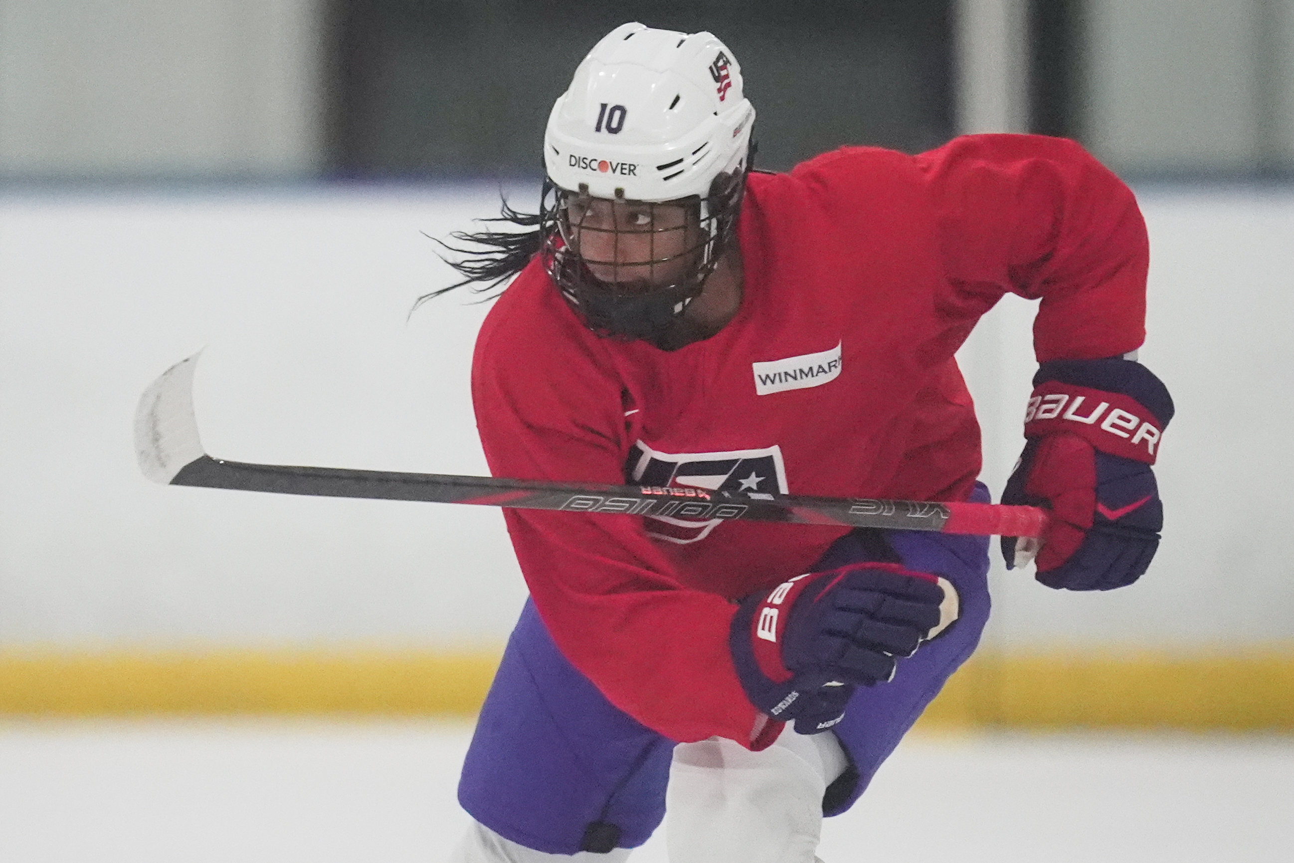 Cleveland Heights' Laila Edwards enjoys homecoming; prepares to make Olympic debut as USA Hockey's first Black female