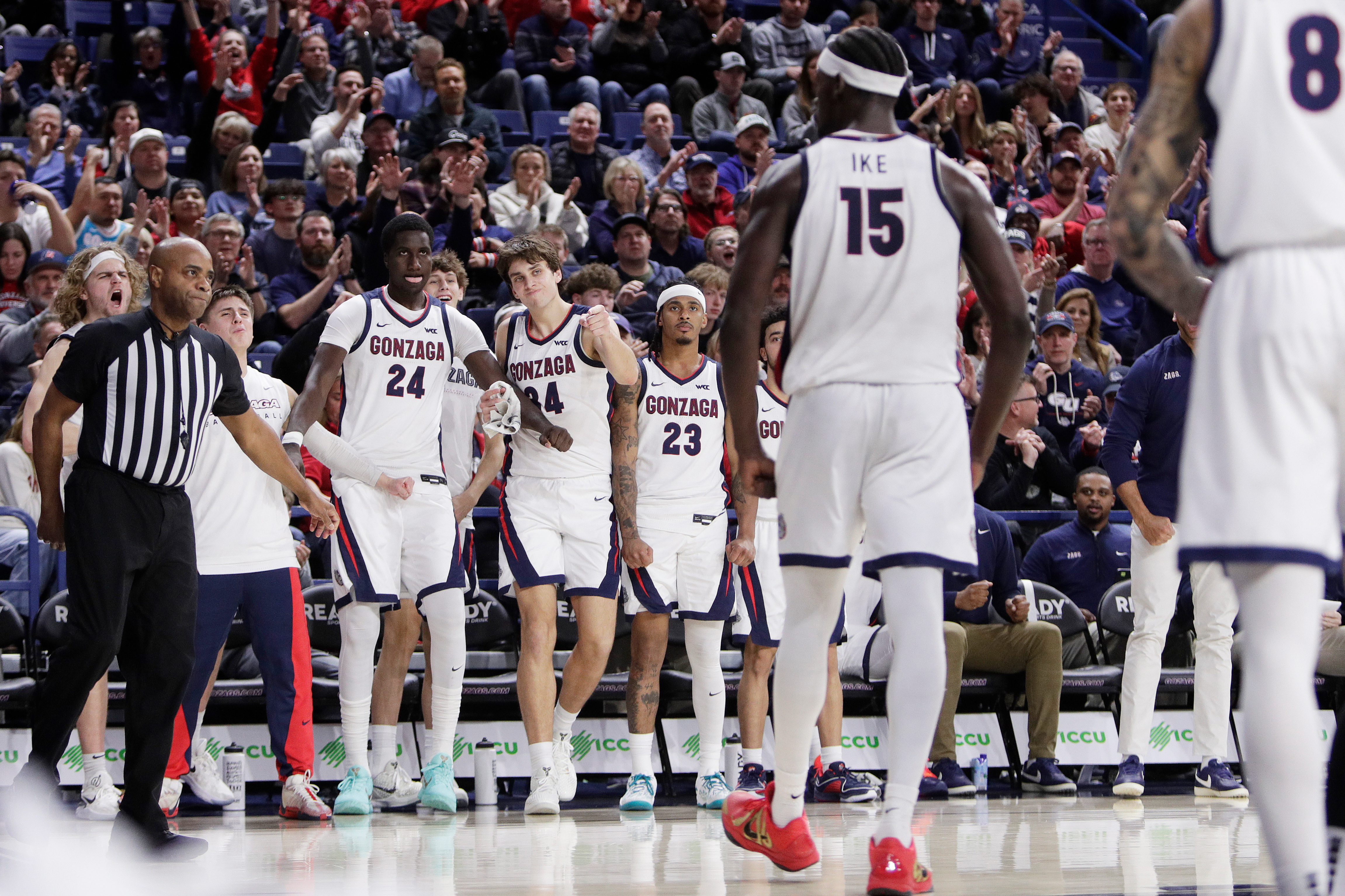 No. 8 Gonzaga beats Santa Clara 89-77 behind 34 points and 11 rebounds ...