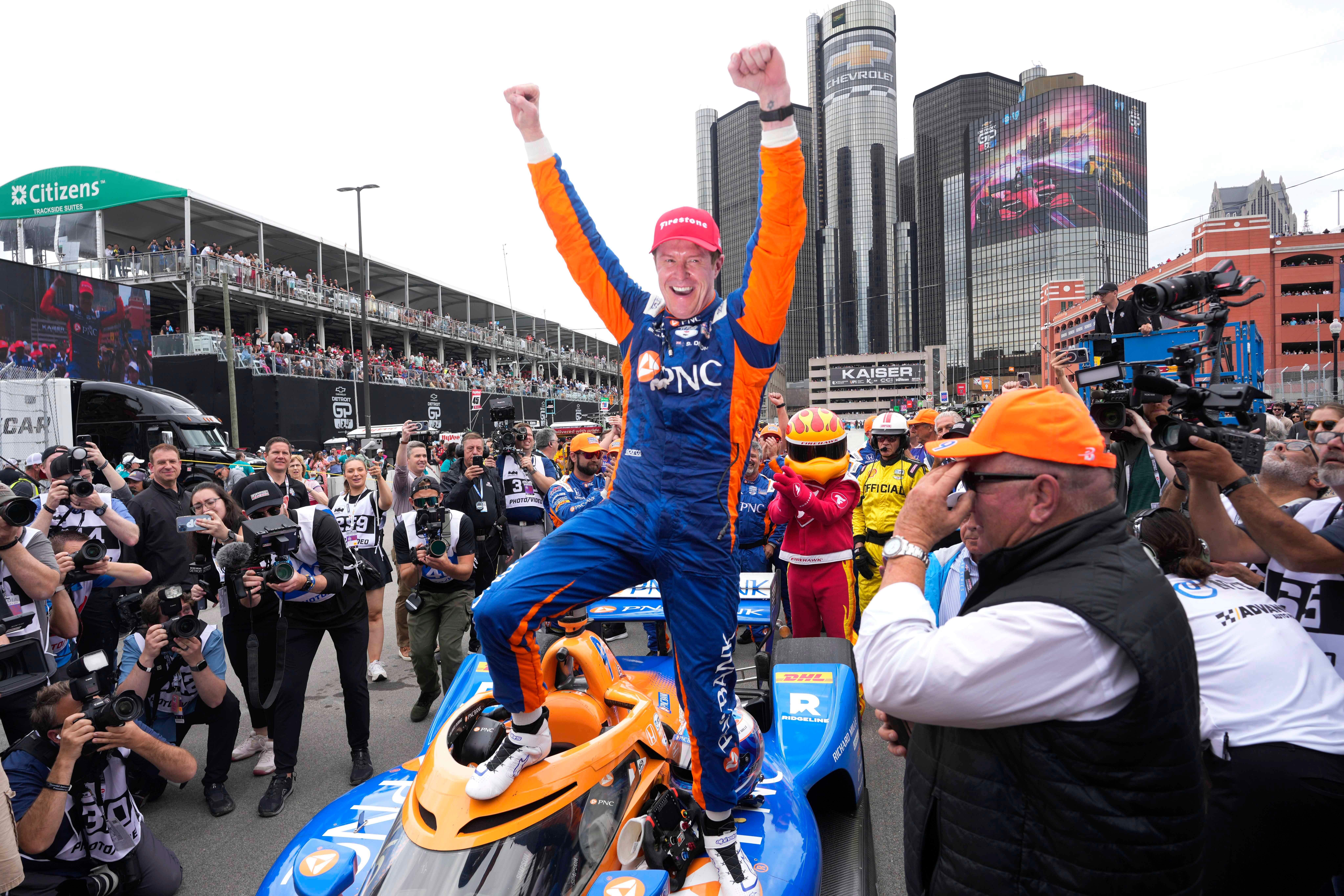 Six-time IndyCar champion Scott Dixon receives a knighthood from
