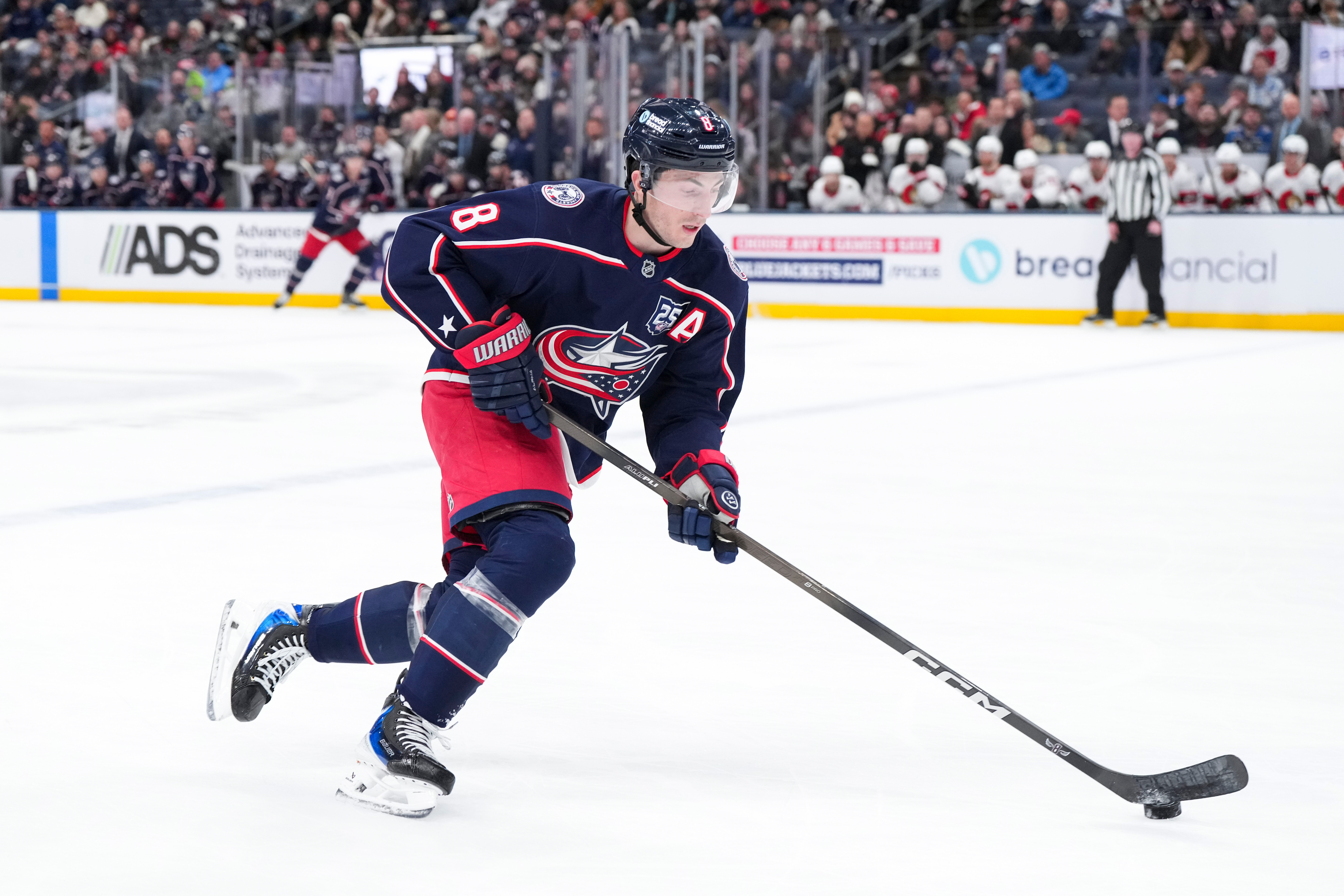 Werenski's milestone and Greaves' shutout lead Blue Jackets to 7th straight win, 4-0 over Blackhawks