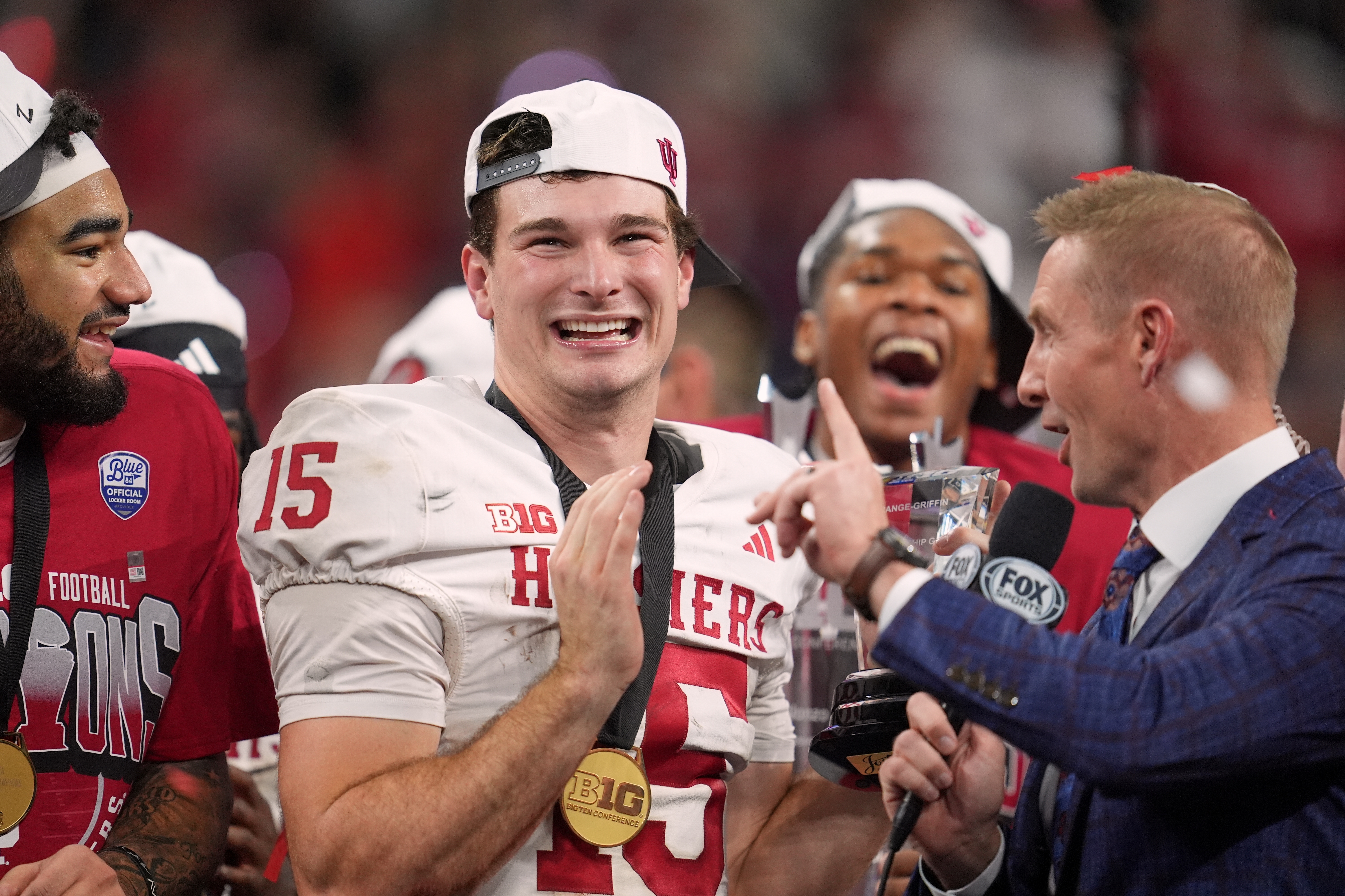 Indiana jumps to No. 1 in AP Top 25 ahead of Georgia, Ohio State in ...