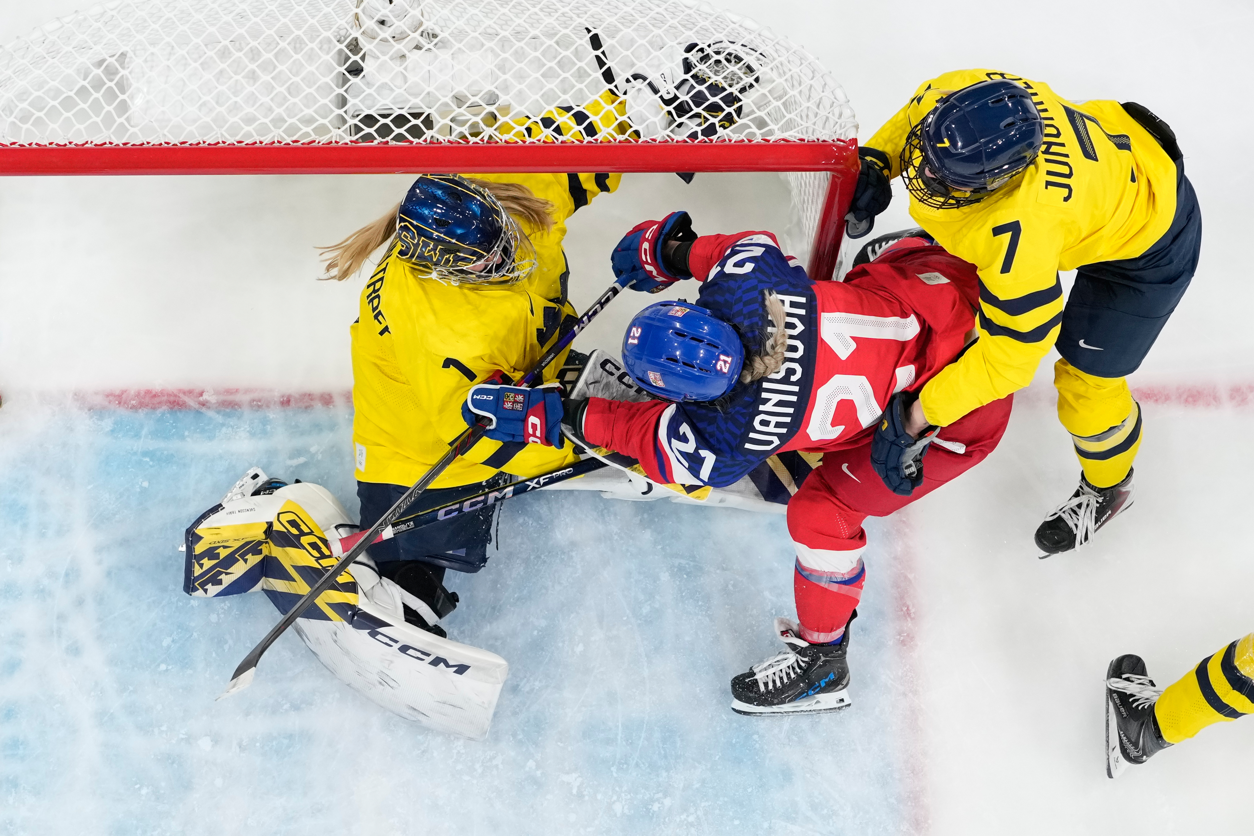 Traff Svensson stops 29 shots and Sweden upsets Czechia 2-0 in Olympic ...