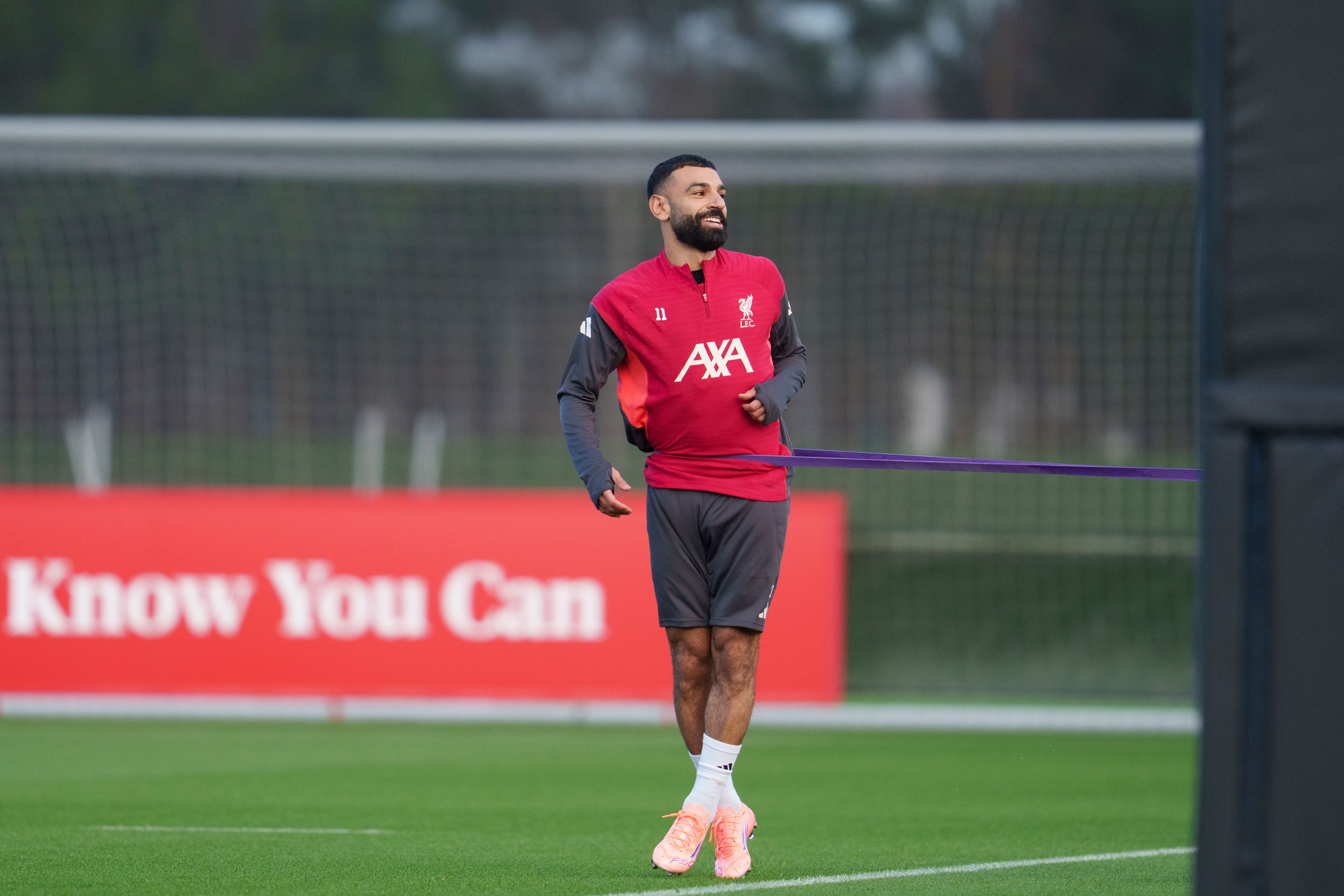 No words this time, just a photo from Mohamed Salah as his Liverpool future  hangs in doubt | kare11.com