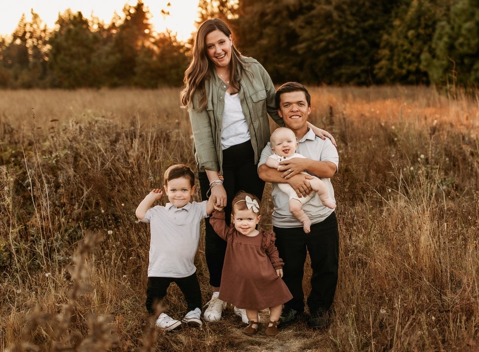 'Little People, Big World': Zach Roloff and Tori Roloff Exit the Show After 25 Seasons | kare11.com